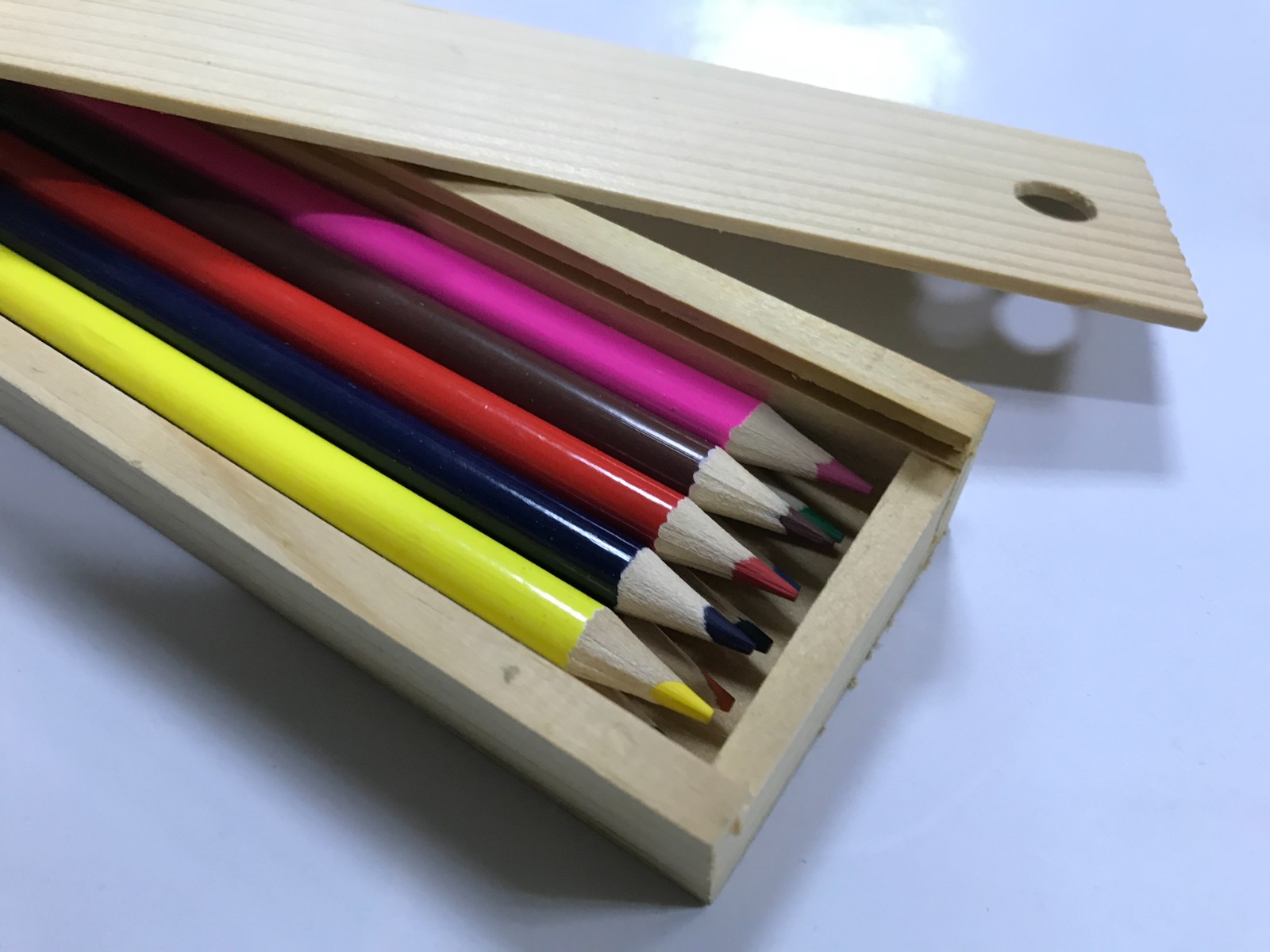 彩色鉛筆10色 木盒裝禮盒